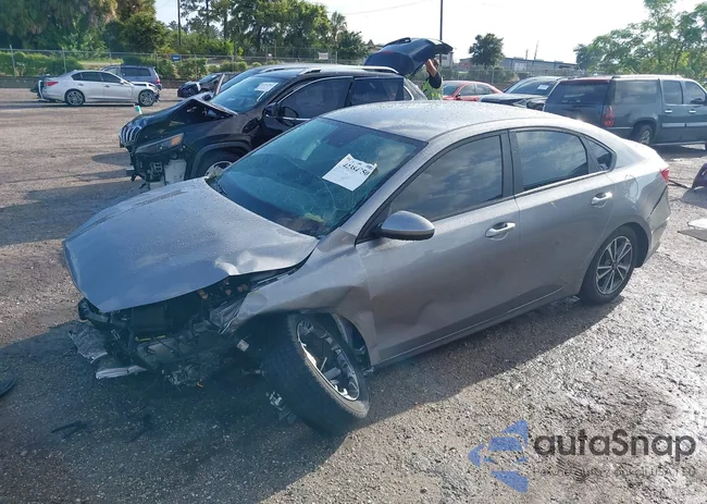 3KPF24AD5RE791417: 42384750