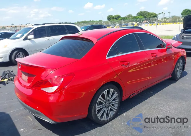 WDDSJ4EB3JN628023: 42384813