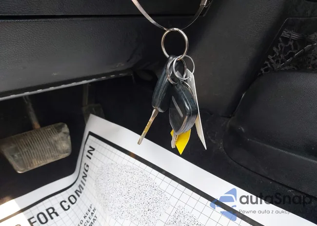 1C4BJWDG0FL703220: 42384849