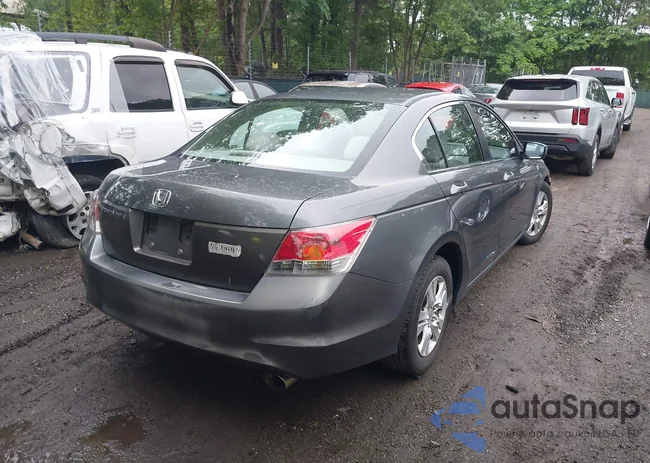 1HGCP26448A040006: 42386148