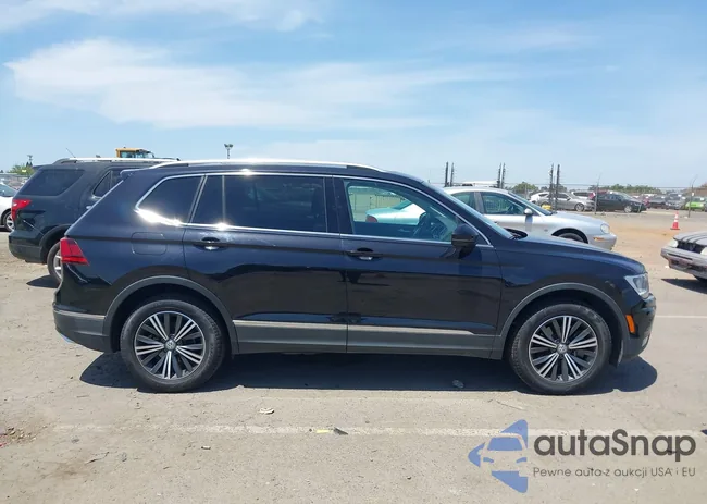 3VV3B7AX2JM058848: 42386164