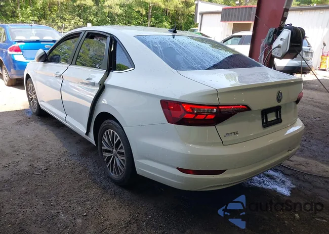 3VWC57BU0MM086014: 42386251