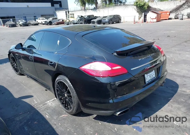 WP0AA2A77BL013757: 42386546