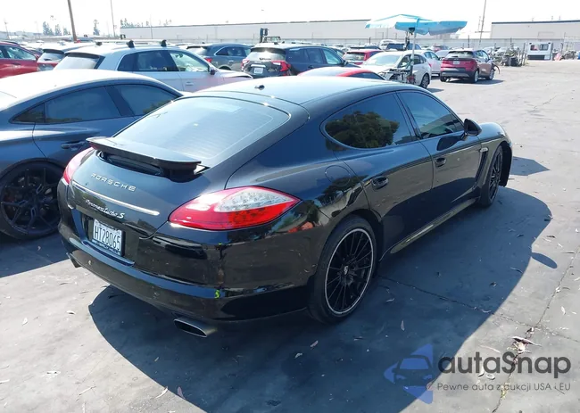 WP0AA2A77BL013757: 42386546