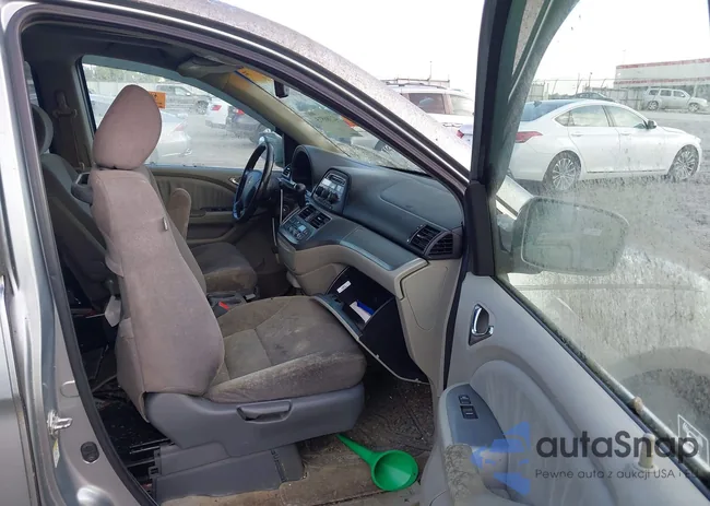 5FNRL38608B065114: 42386575