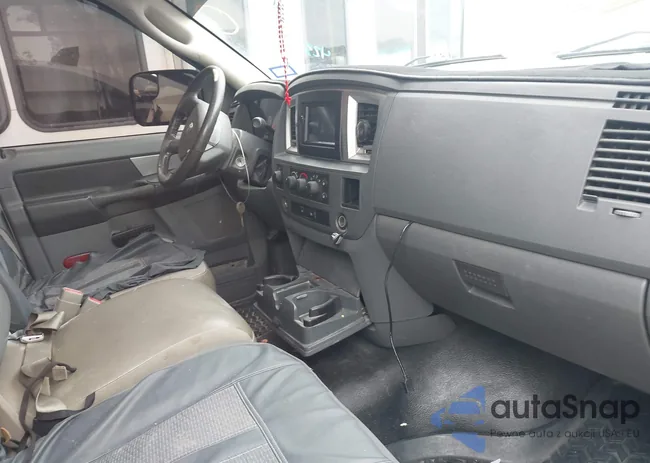 3D7KS28A97G839975: 42387201