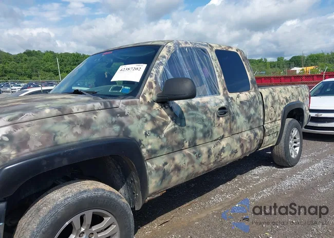 1GCEK19V15Z101751: 42387202