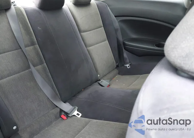 1HGCS12308A028568: 42387312