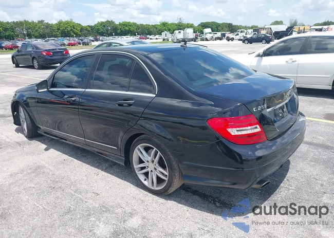 WDDGF4HB7ER314537: 42387464