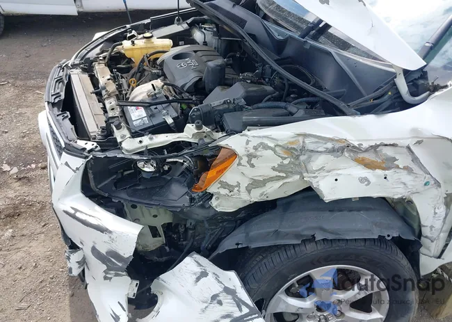 2T3YF4DV7AW051880: 42386681