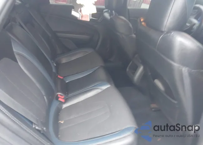 1C3CCCBG5FN515611: 42386899