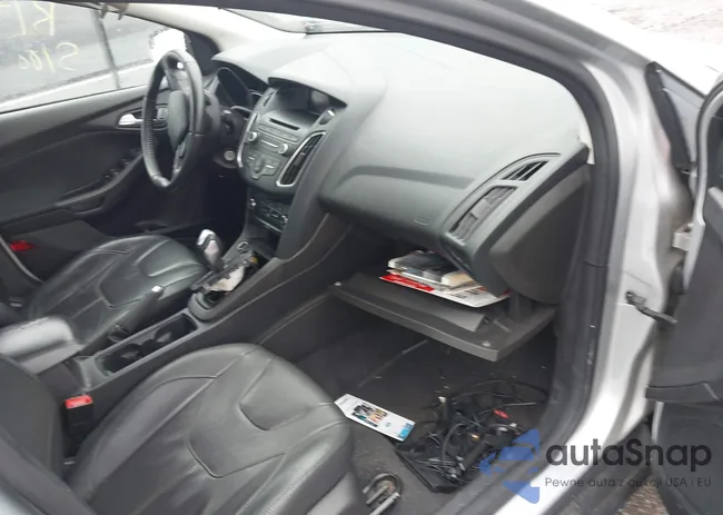 1FADP3F29FL302519: 42387033