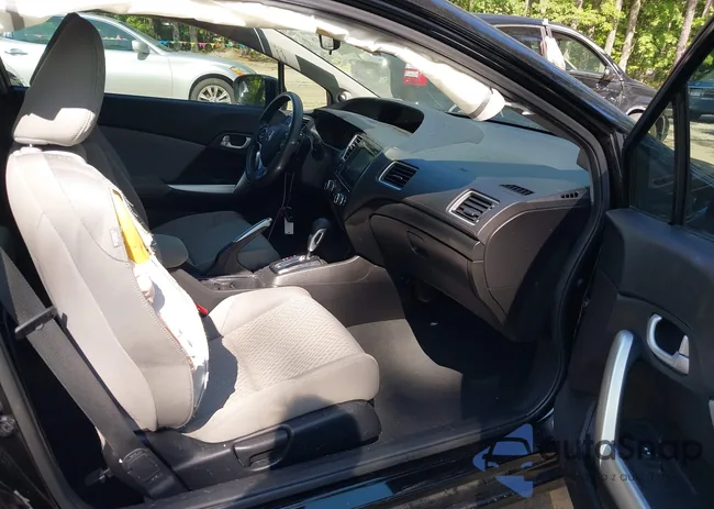 2HGFG3B81FH508445: 42387918