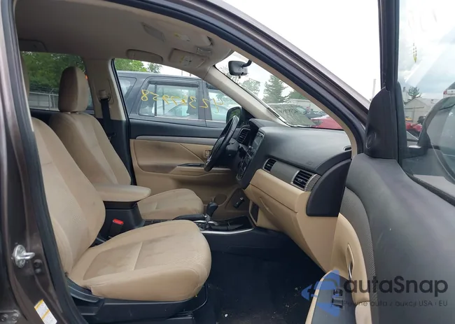 JA4AD3A34JZ065816: 42387958