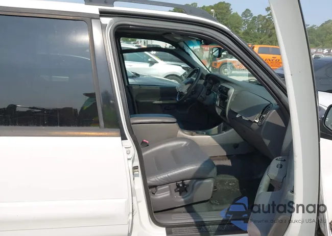 1FMZU77EX2UD06359: 42387993