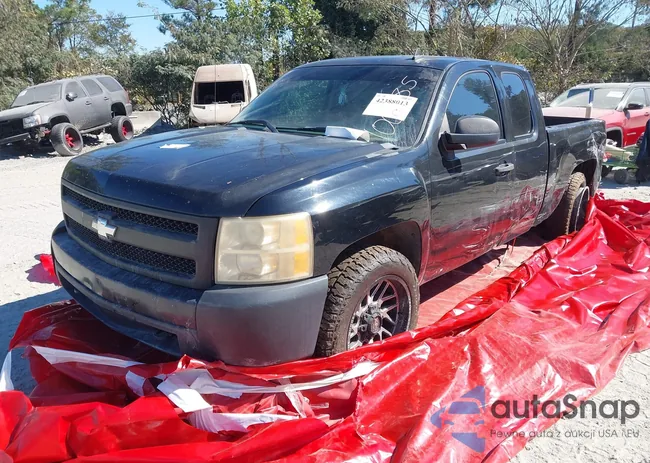 2GCEK19C281100085: 42388013