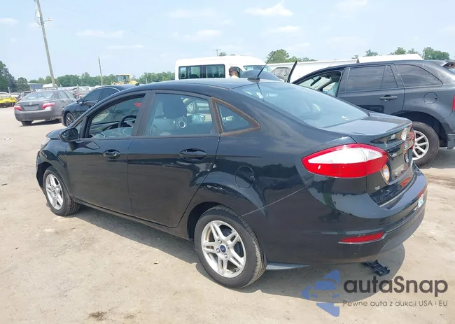 3FADP4BJ3HM153870: 42388025