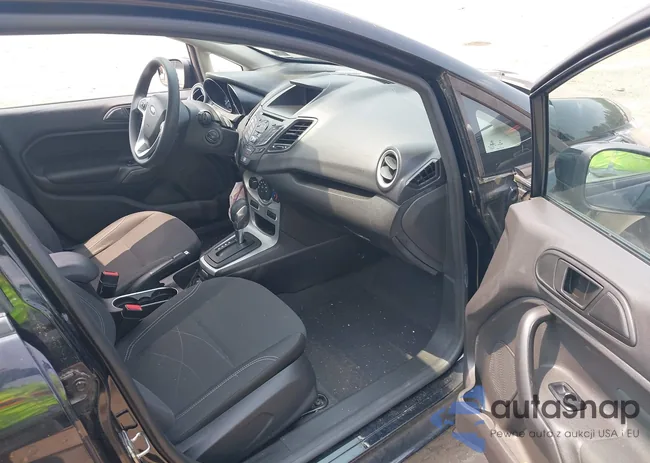 3FADP4BJ3HM153870: 42388025