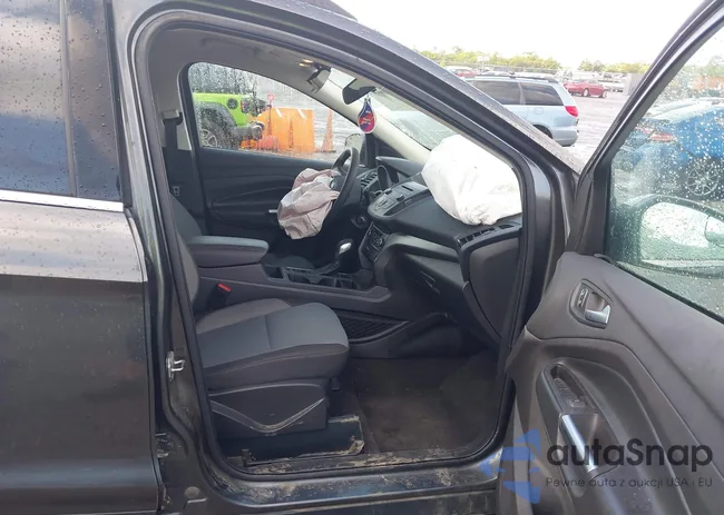 1FMCU9GD2JUD56311: 42388243