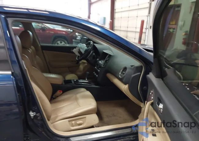 1N4AA5AP6BC800514: 42388324