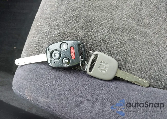 1HGCP2F3XAA127258: 42387657