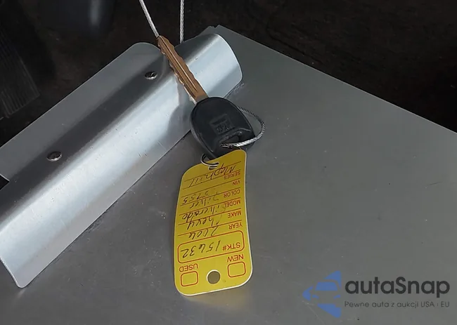 2GCEC13V061255755: 42387703