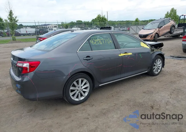 4T4BF1FK9CR246114: 42387734