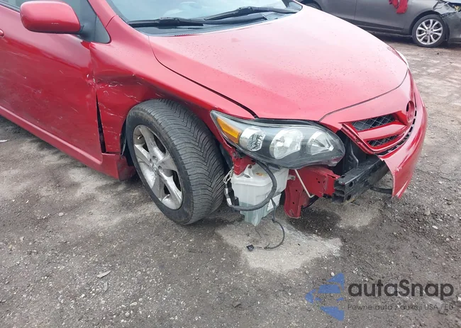 2T1BU4EEXDC028067: 42387741