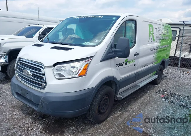 1FTYR1ZM1JKB32520: 42387754