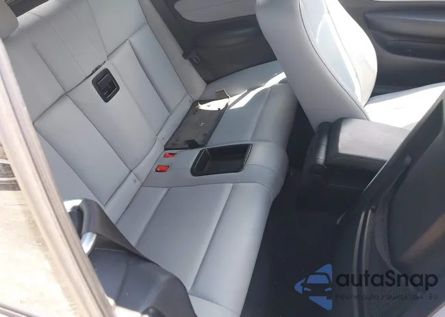 WBAUN1C56CVR00132: 42387792