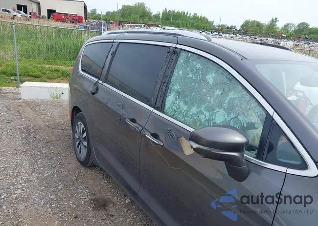 2C4RC1L74MR602764: 42387796