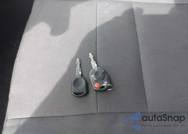 1FMCU0D77CKC81856: 42388926