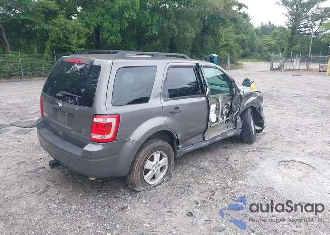 1FMCU0D77CKC81856: 42388926