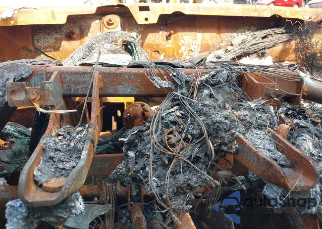 1FTNE24L92HA87599: 42388971