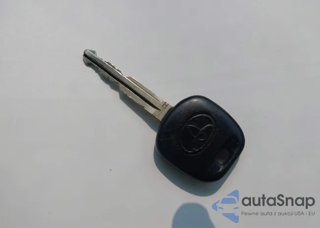 2T1BURHE3EC219727: 42389007