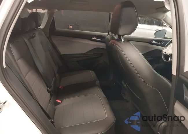 3VVUX7B25RM013259: 42389017