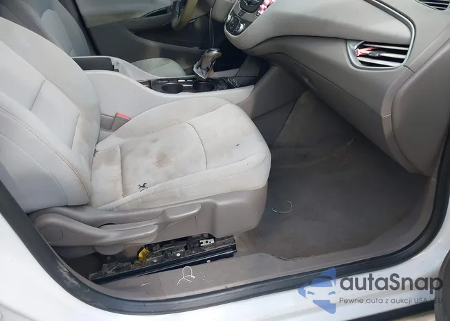 1G1ZC5STXHF258076: 42389054