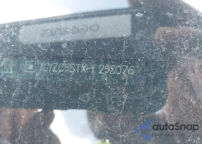 1G1ZC5STXHF258076: 42389054