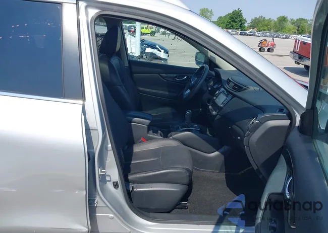 5N1AT2MV0HC832876: 42389131