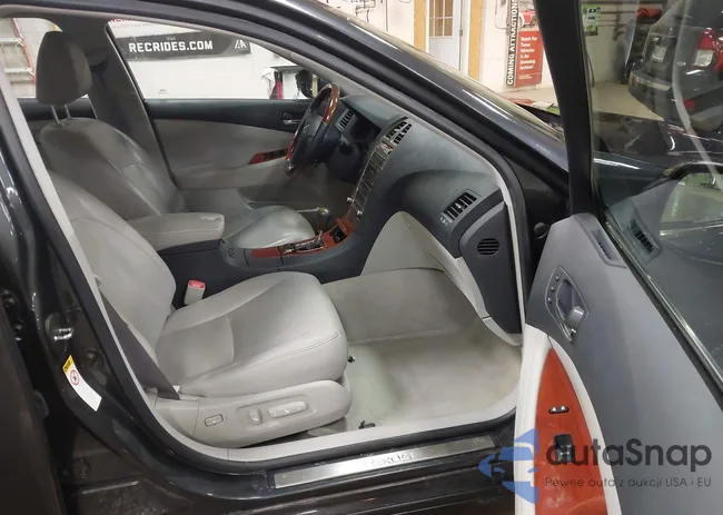 JTHBJ46GX92321058: 42389360