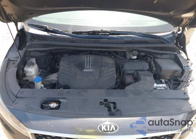 KNDMC5C10F6066516: 42388498