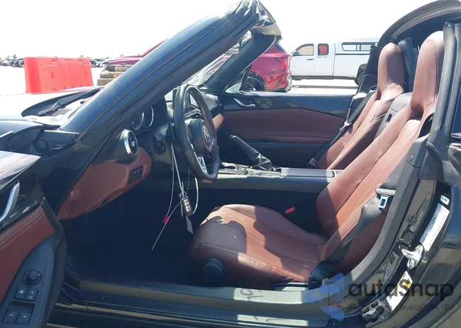 JM1NDAM77K0303934: 42388511