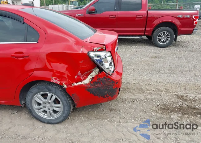 1G1JC5SH8F4220668: 42388539