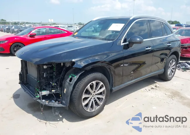 W1NKM4GB2PF051284: 42388542