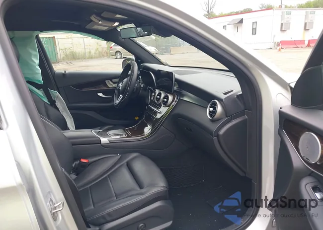 WDC0G8EB8LF673375: 42388636