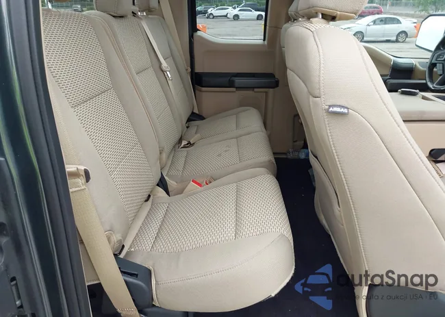 1FTEX1EB9JKE64038: 42388643