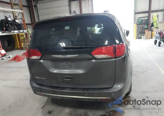 2C4RC1EG4JR257583: 42388759