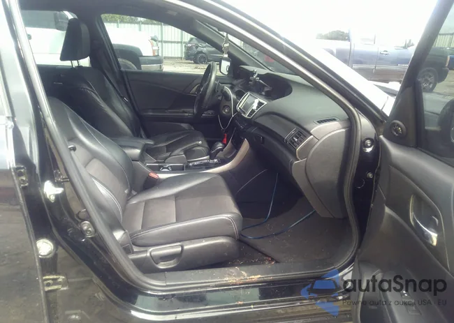 1HGCR2F55GA137619: 42388782