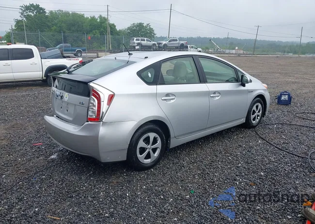 JTDKN3DU1F0476856: 42388803