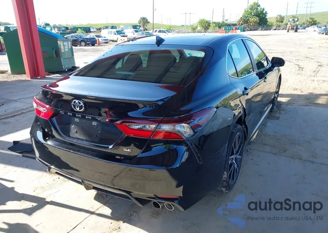 4T1G11AKXPU747251: 42388819